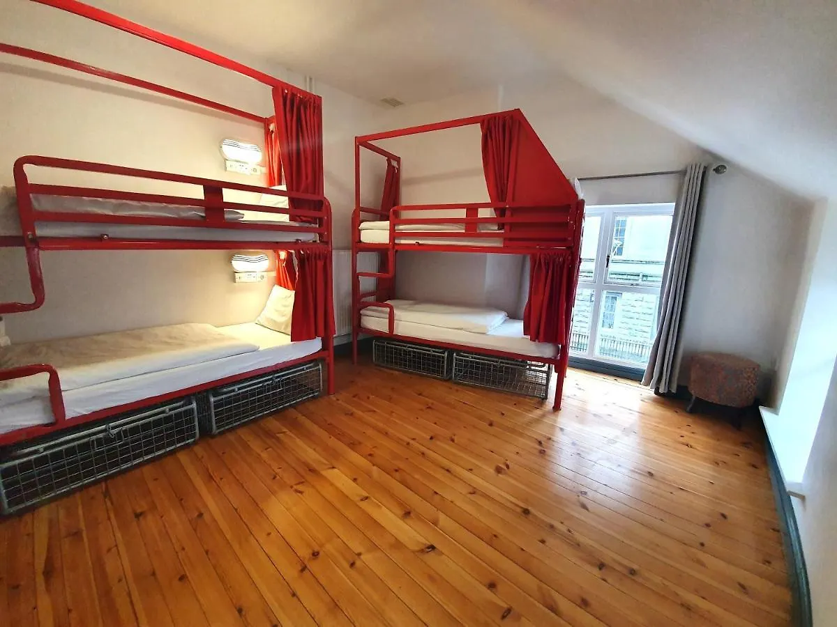 Galway City Hostel - Solo Traveller Hostel Ирландия