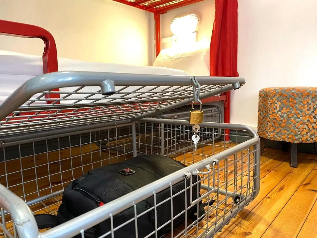 Galway City Hostel - Solo Traveller Hostel